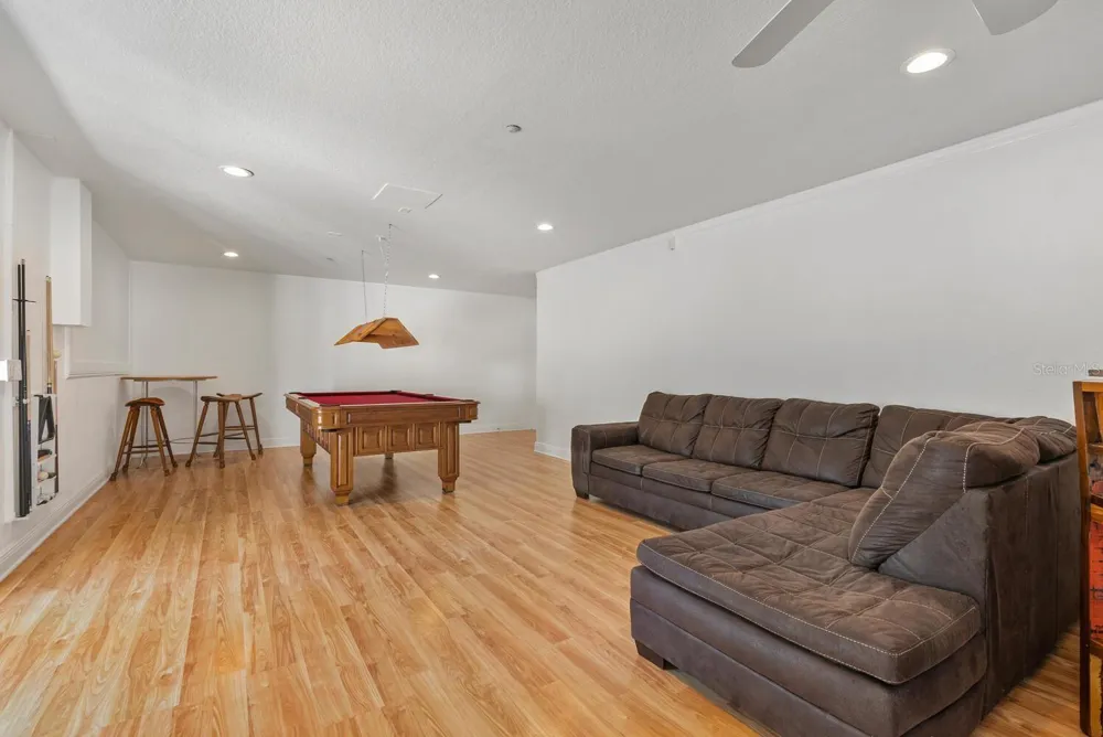 651 AVENIDA DEL NORTE Sarasota, FL 34242