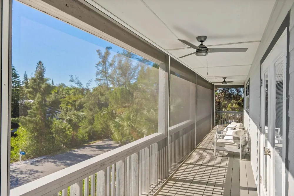 651 AVENIDA DEL NORTE Sarasota, FL 34242