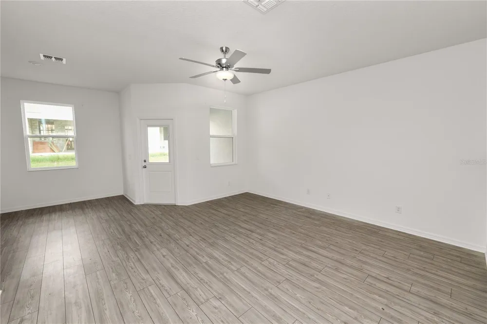 872 POPPY LANE Dundee, FL 33838