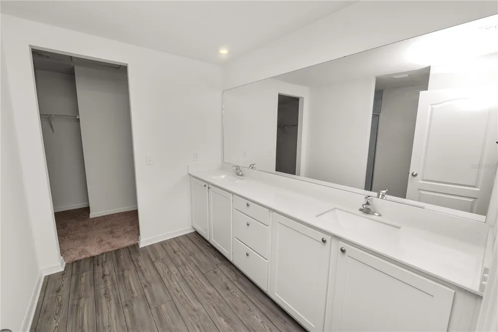 872 POPPY LANE Dundee, FL 33838