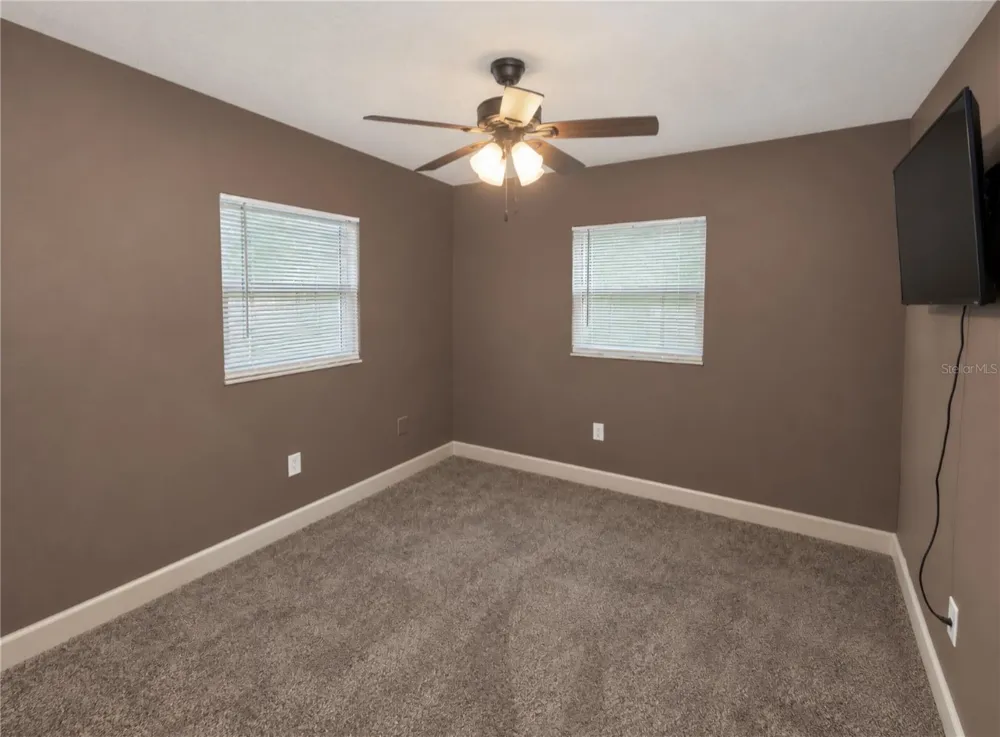 6800 1ST STREET St Petersburg, FL 33702