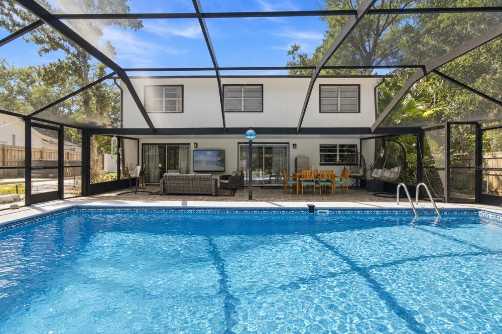 626 FOREST HILLS DRIVE Brandon, FL 33510