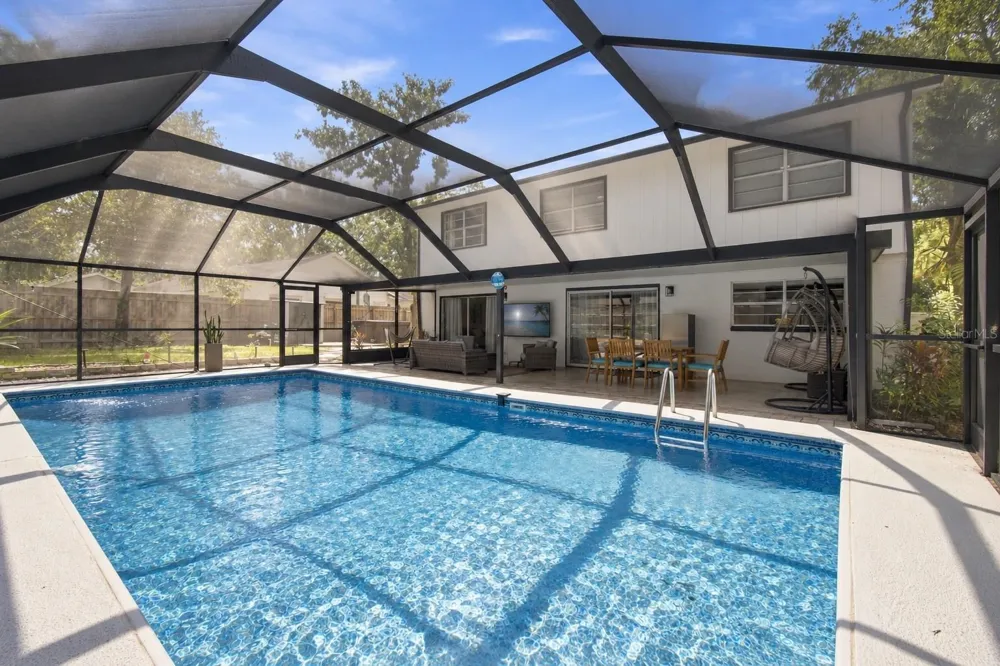 626 FOREST HILLS DRIVE Brandon, FL 33510