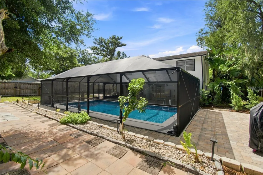 626 FOREST HILLS DRIVE Brandon, FL 33510
