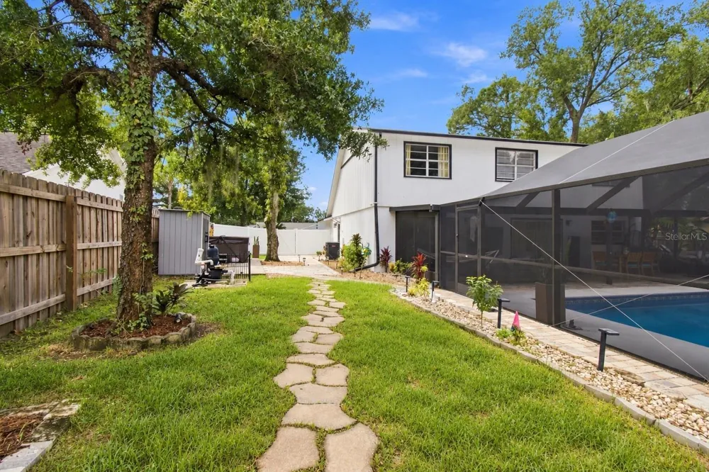 626 FOREST HILLS DRIVE Brandon, FL 33510