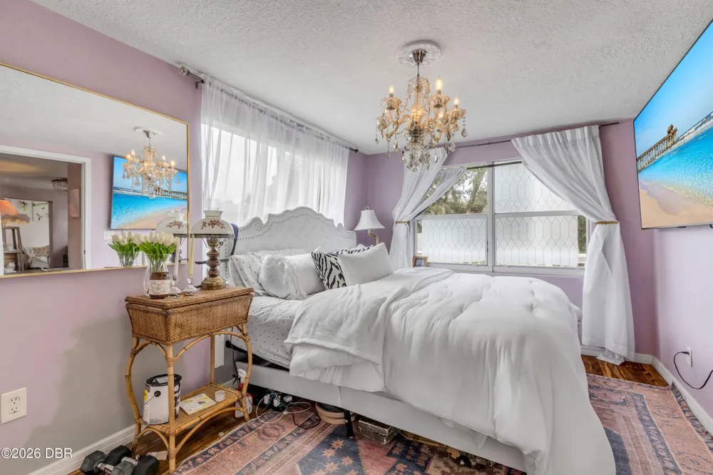 2144 Jungle Road New Smyrna Beach, FL 32168