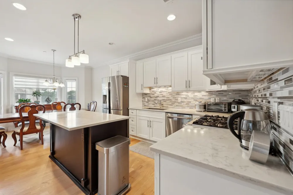 140 CEDAR ST Fort Lee, NJ 07024