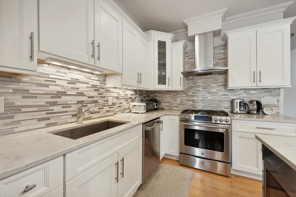 140 CEDAR ST Fort Lee, NJ 07024