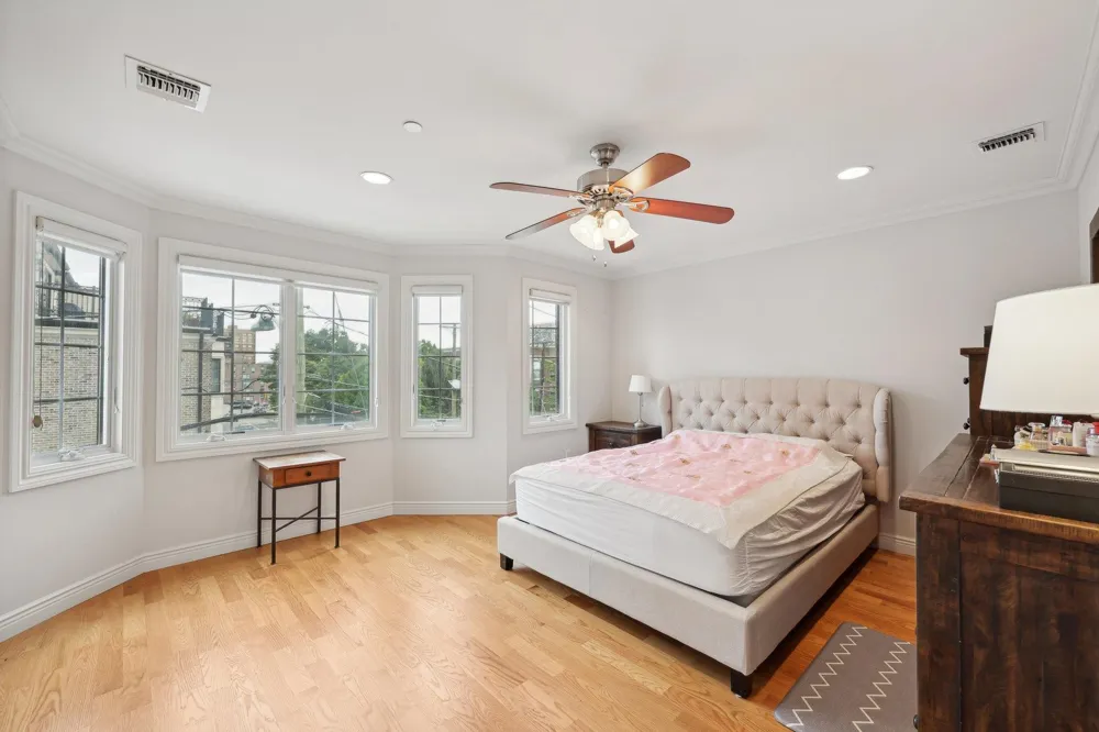 140 CEDAR ST Fort Lee, NJ 07024