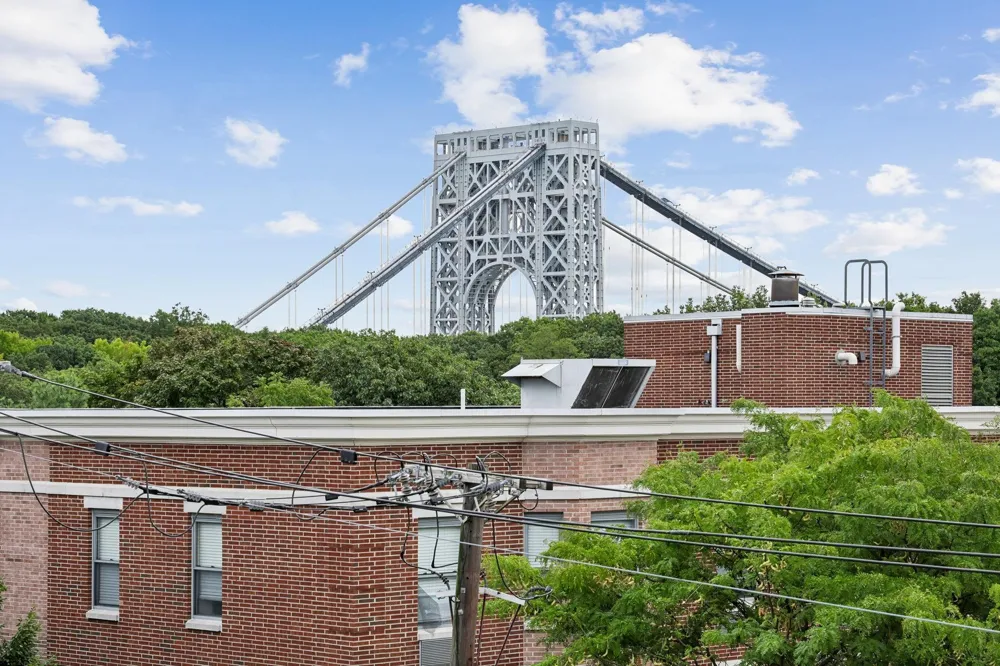 140 CEDAR ST Fort Lee, NJ 07024
