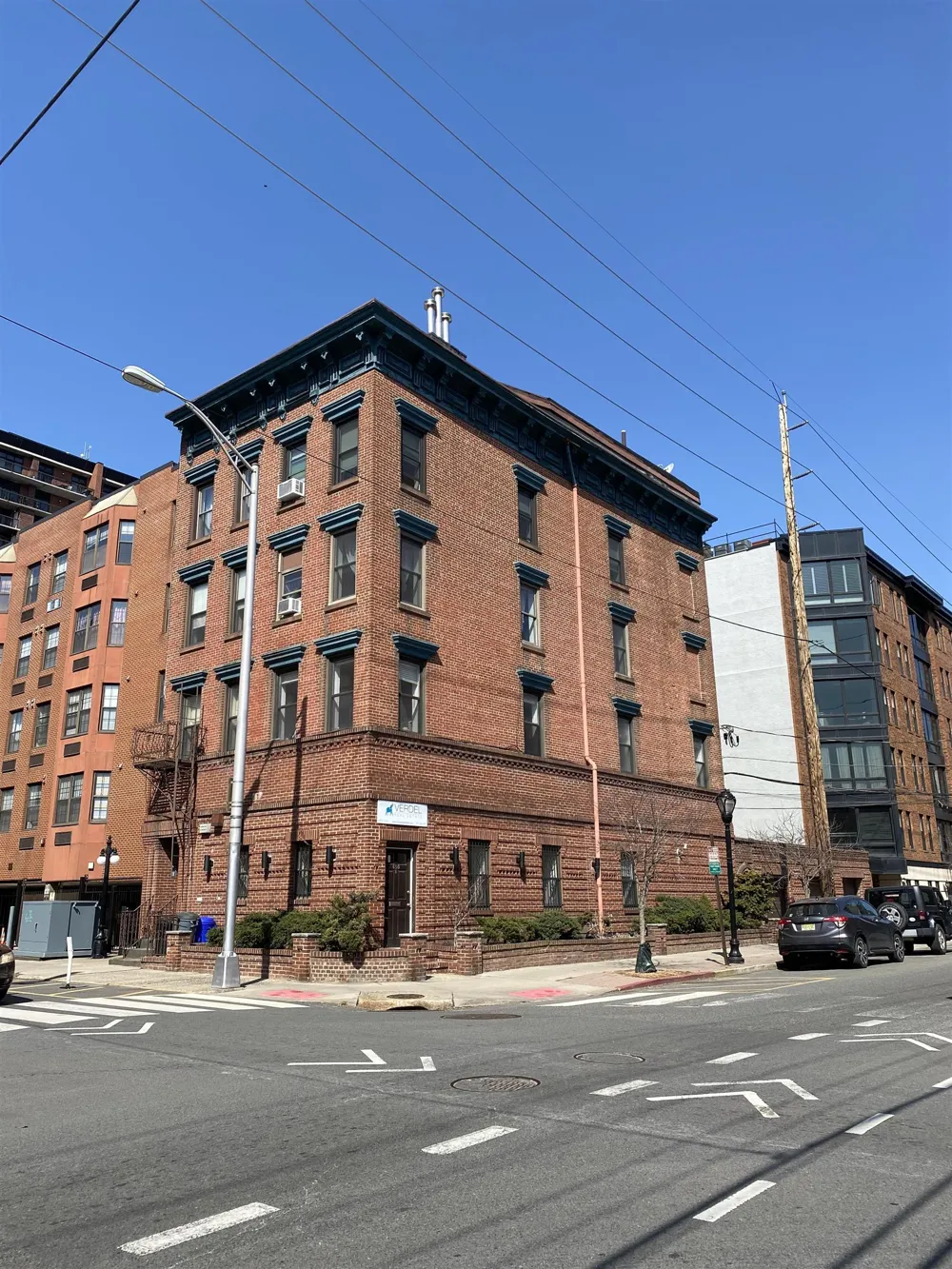 650 1ST ST Hoboken, NJ 07030