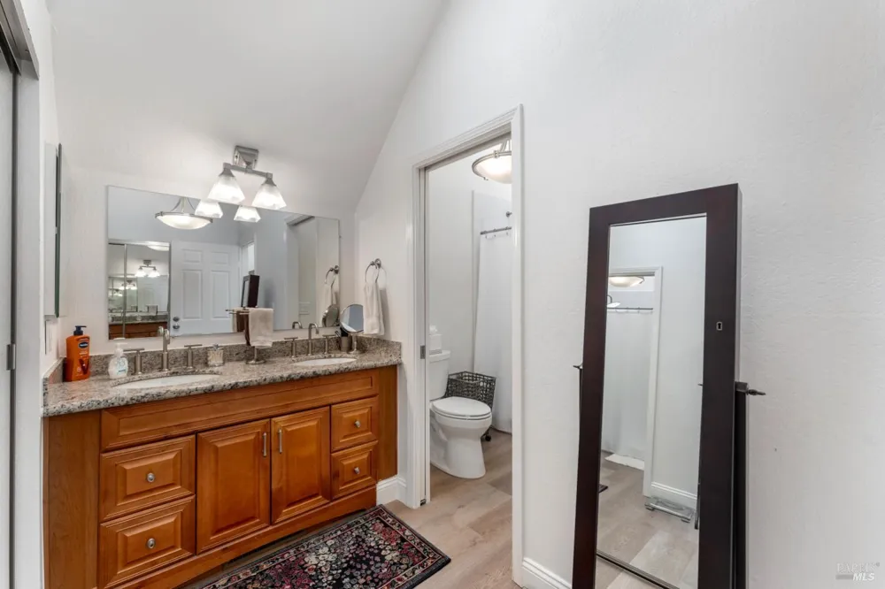 377 E 2nd Street Benicia, CA 94510