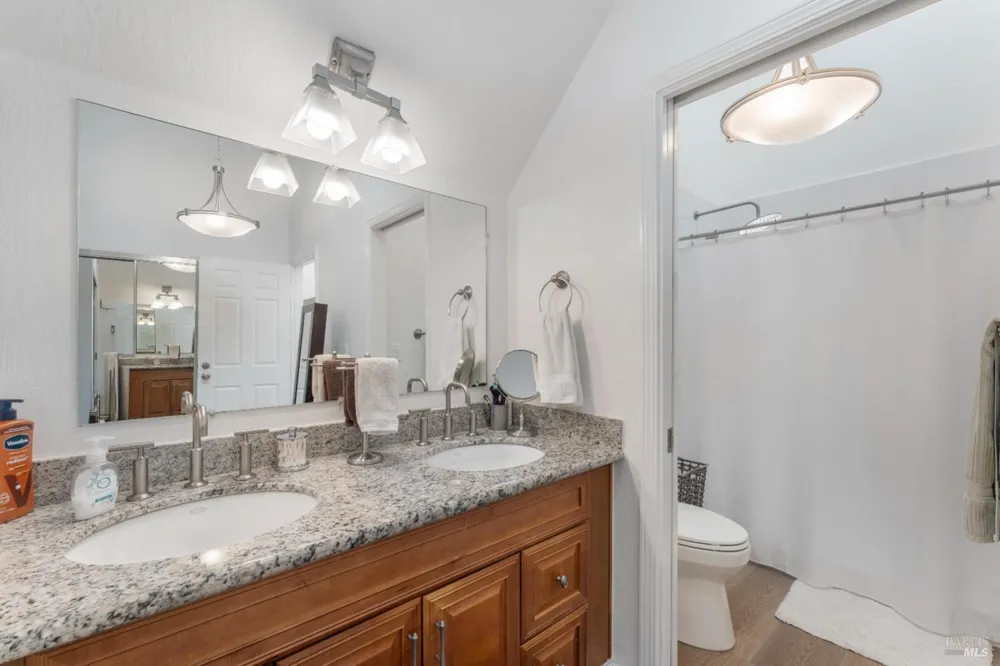 377 E 2nd Street Benicia, CA 94510