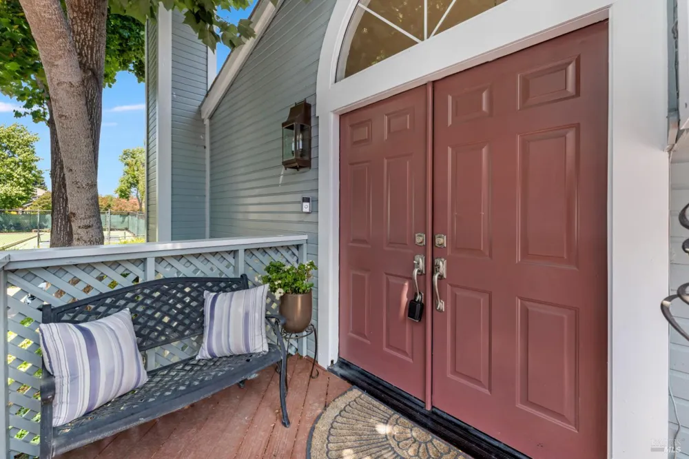377 E 2nd Street Benicia, CA 94510