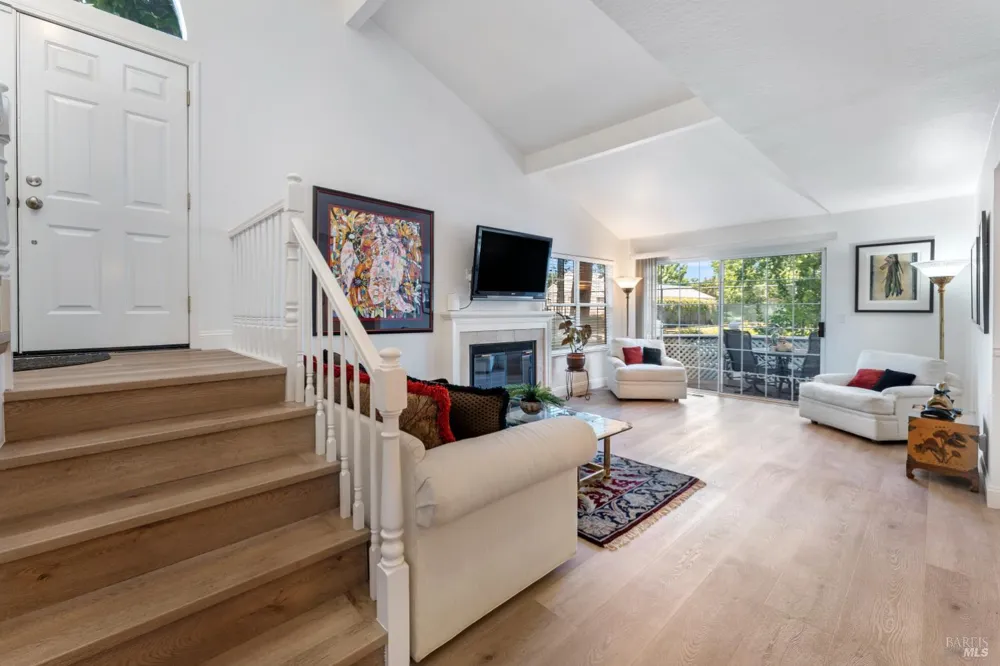 377 E 2nd Street Benicia, CA 94510