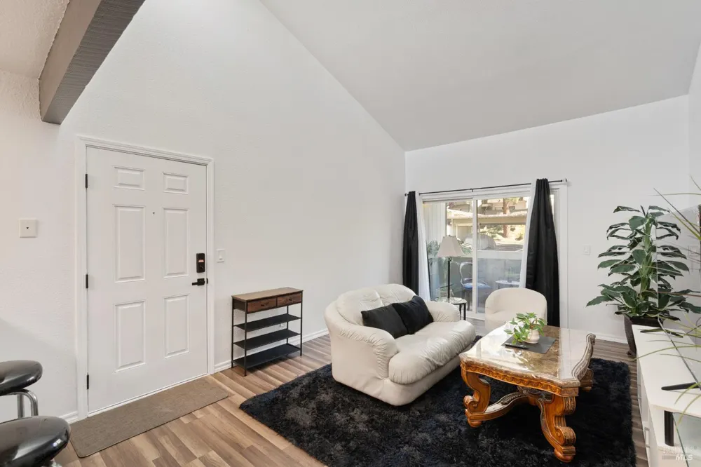 1333 Camino Alto ##222 Vallejo, CA 94589