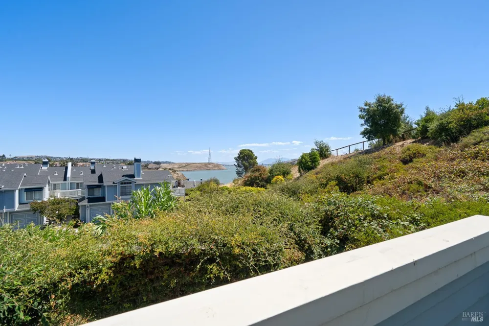 911 Point Reyes Court ##6 Vallejo, CA 94591