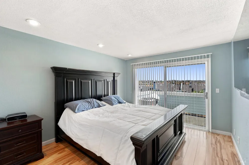 911 Point Reyes Court ##6 Vallejo, CA 94591