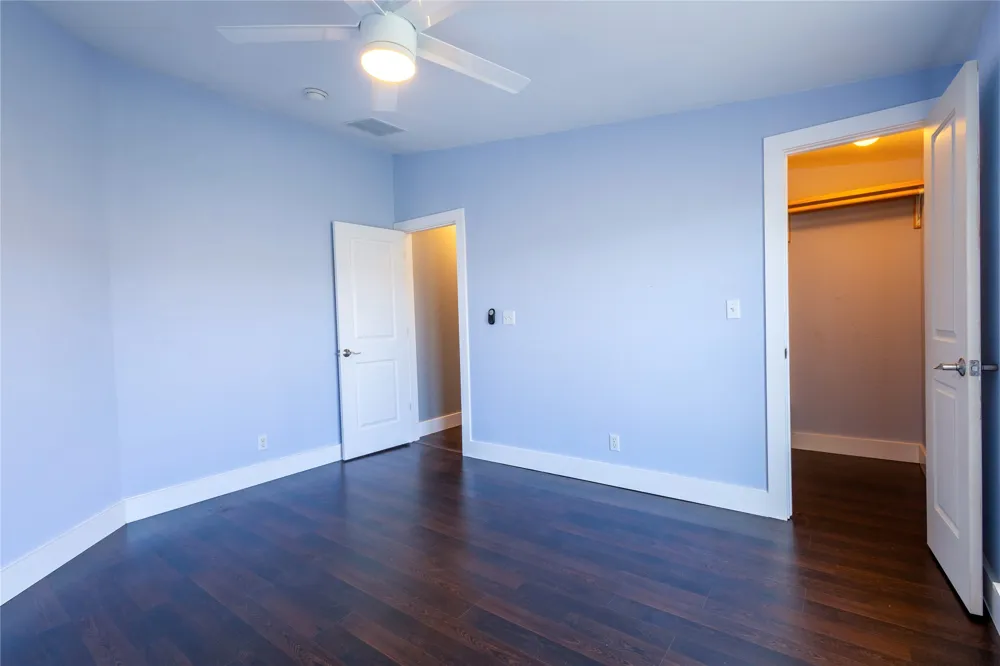 330 Cross Lane Kyle, TX 78640