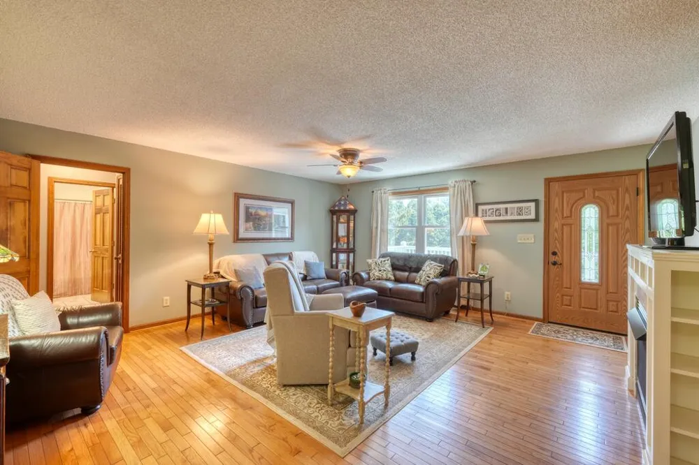142 Mosley Lane Blairsville, GA 30512