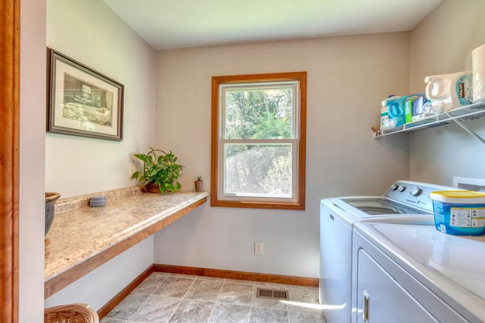 142 Mosley Lane Blairsville, GA 30512