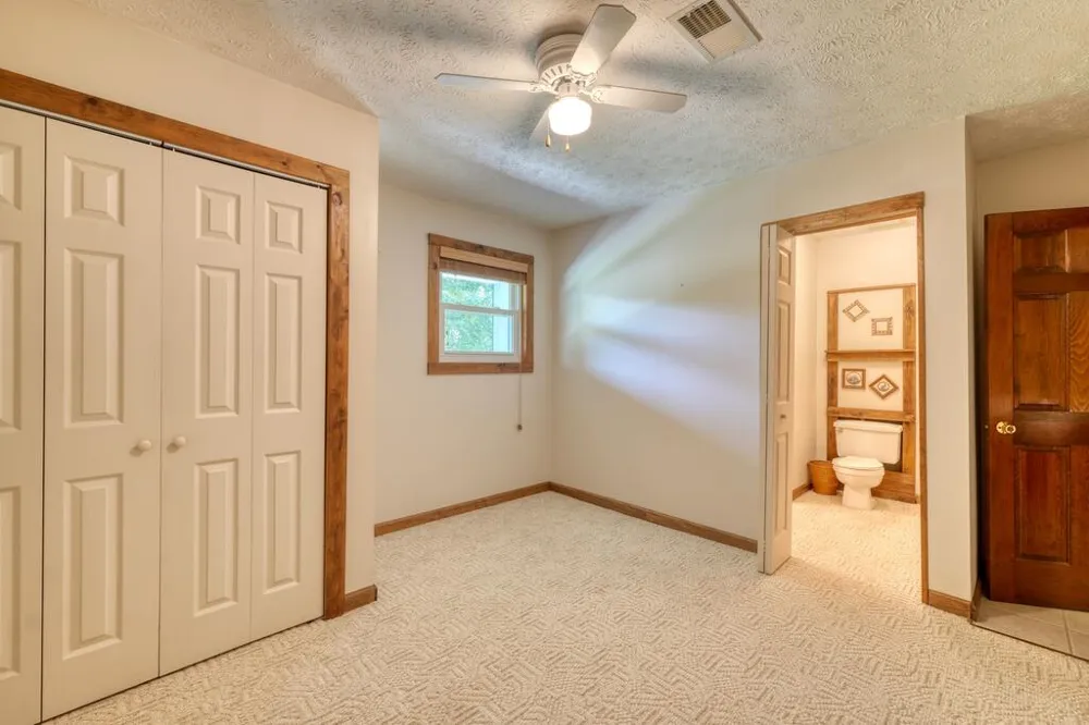 142 Mosley Lane Blairsville, GA 30512