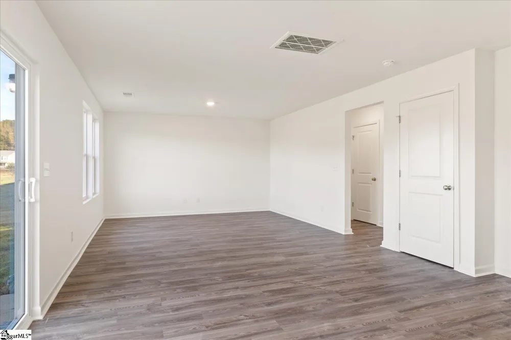 932 Kinnerton Trail Spartanburg, SC 29301