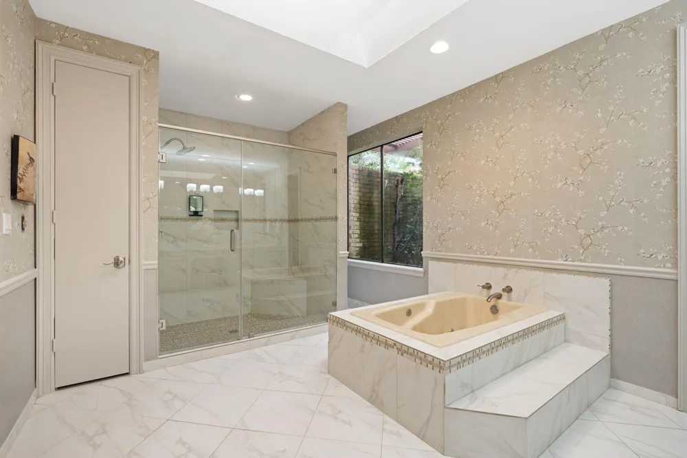 12039 E Circle Drive Houston, TX 77071