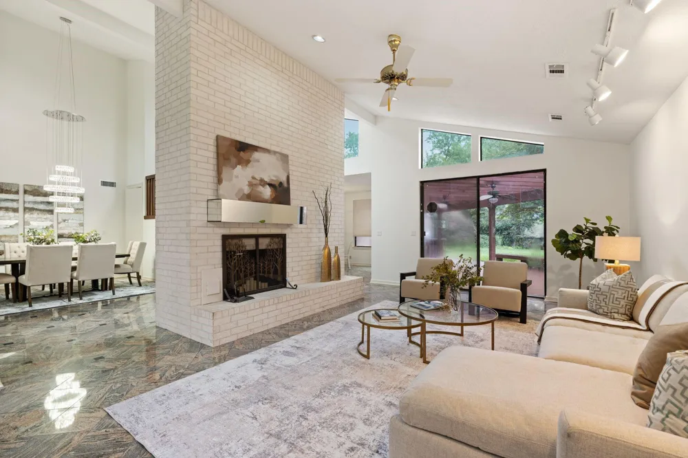 12039 E Circle Drive Houston, TX 77071
