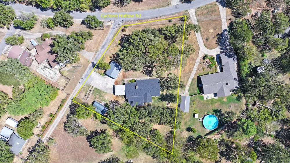 73815 Cyclone Hollow Road Wagoner, OK 74467