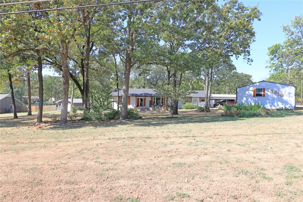 73815 Cyclone Hollow Road Wagoner, OK 74467