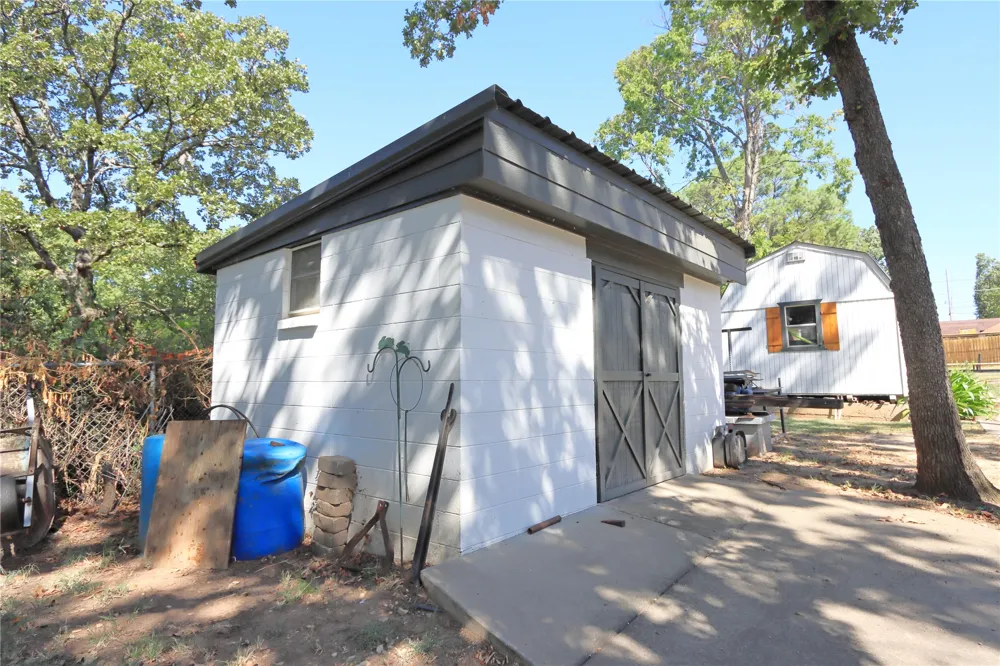 73815 Cyclone Hollow Road Wagoner, OK 74467