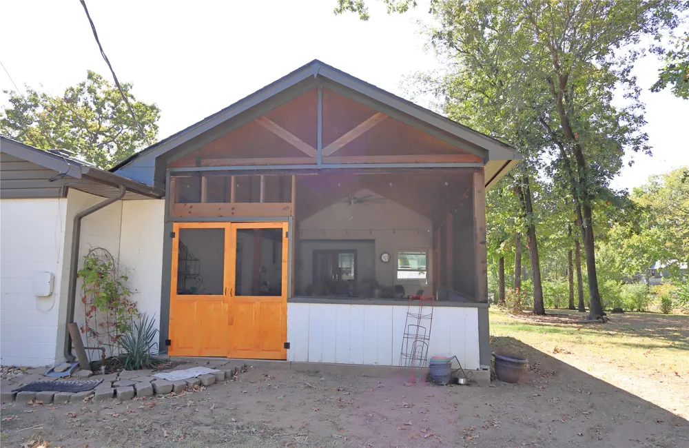 73815 Cyclone Hollow Road Wagoner, OK 74467