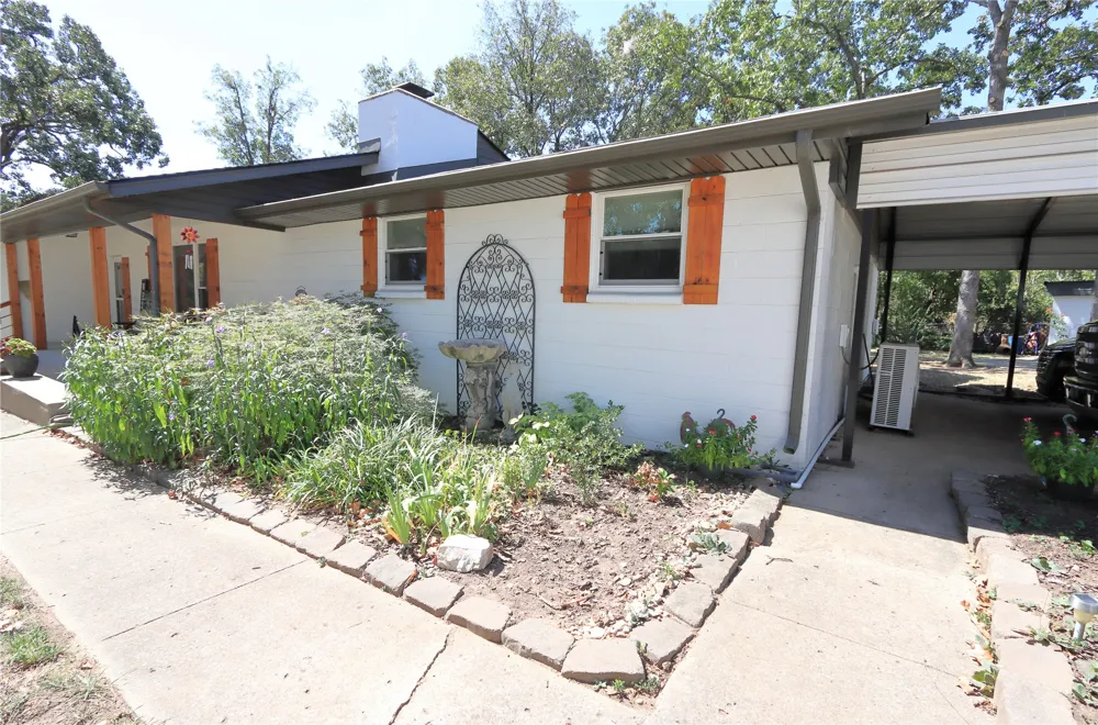 73815 Cyclone Hollow Road Wagoner, OK 74467