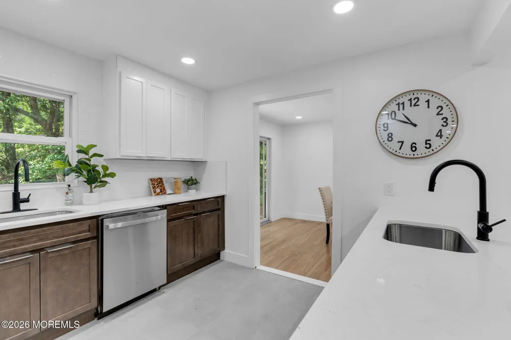 138 Cooks Bridge Road Jackson, NJ 08527