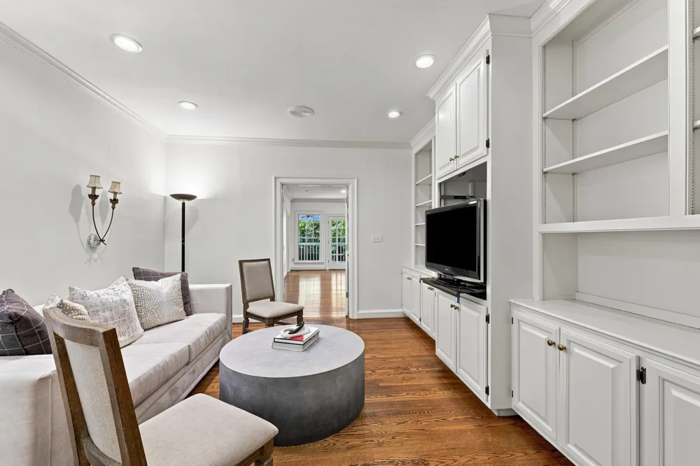 317 Sutherland Ave Nashville, TN 37205