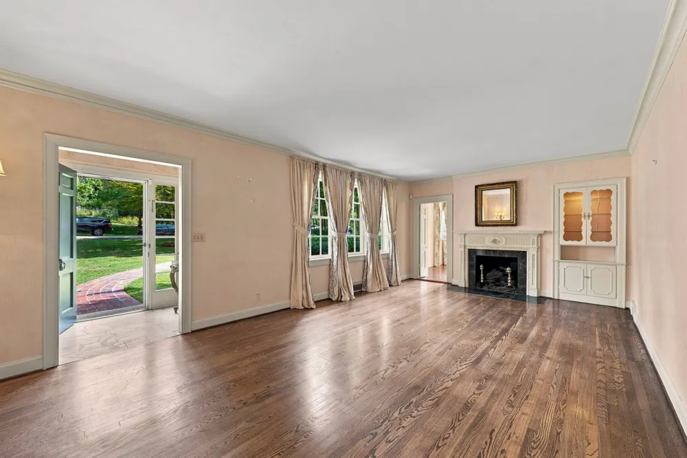 317 Sutherland Ave Nashville, TN 37205