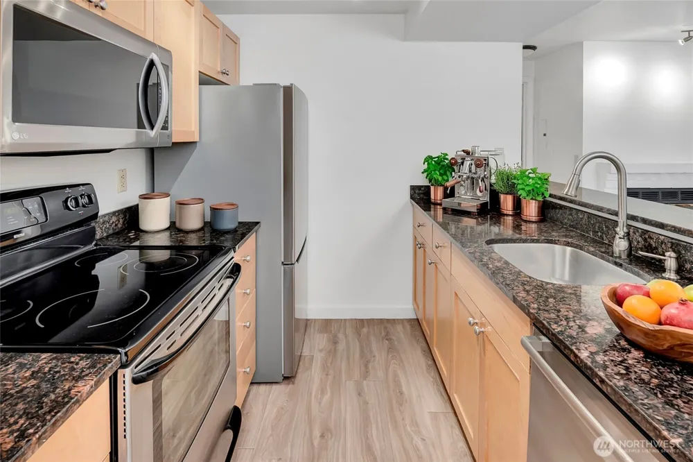 6700 NE 182nd Street #B202 Kenmore, WA 98028