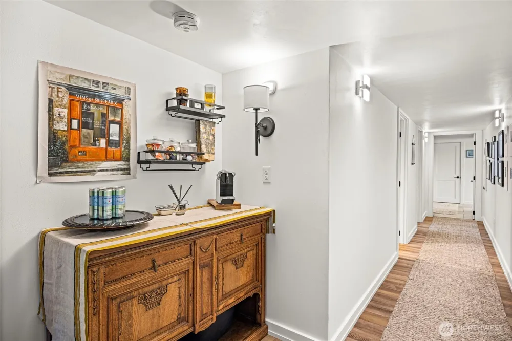 8803 38th Avenue SW Seattle, WA 98126