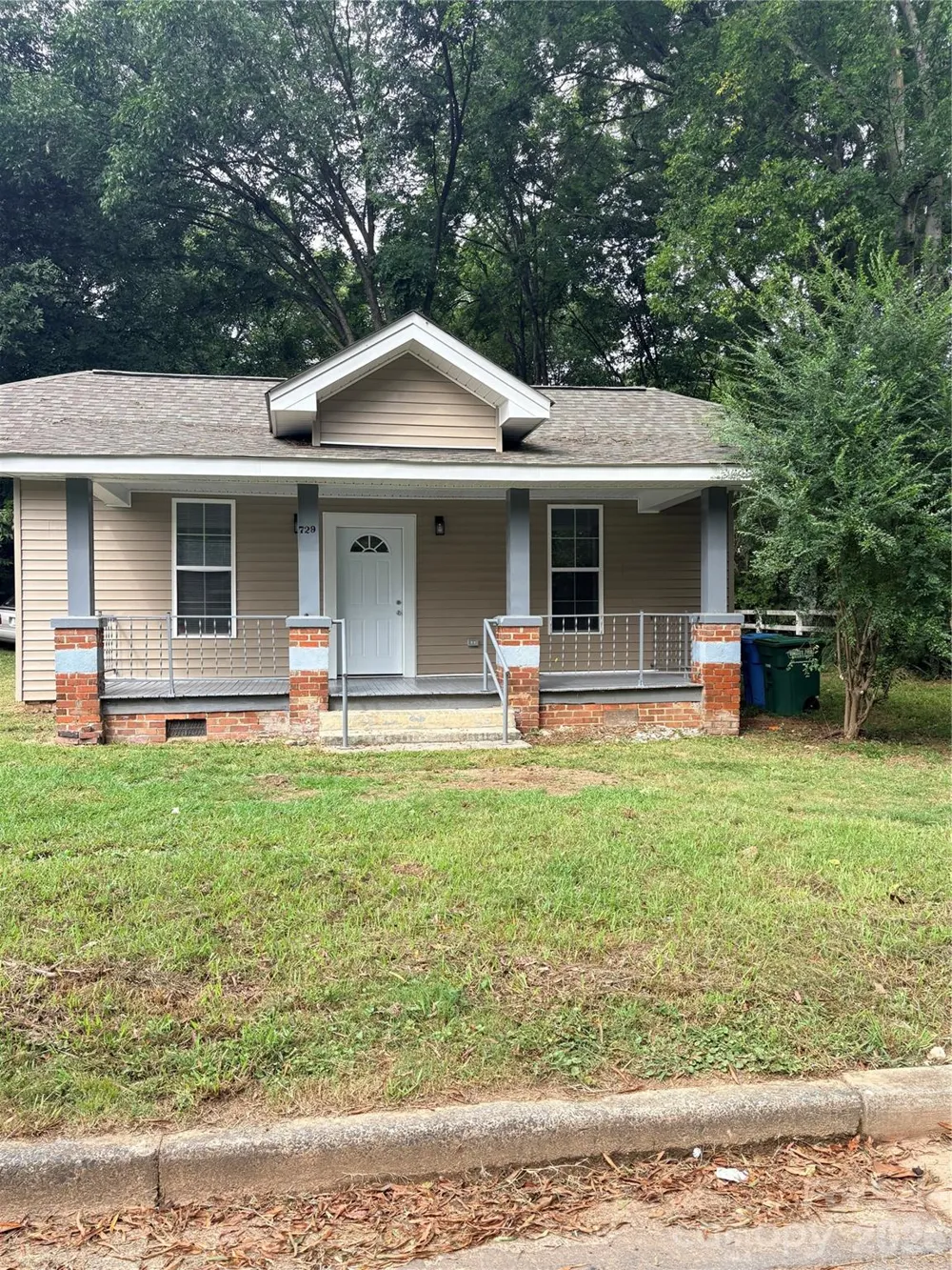729 Austin Street Albemarle, NC 28001
