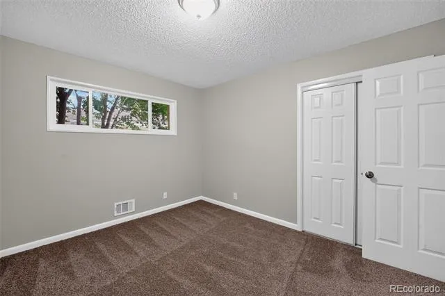 10992 Grant Drive Northglenn, CO 80233