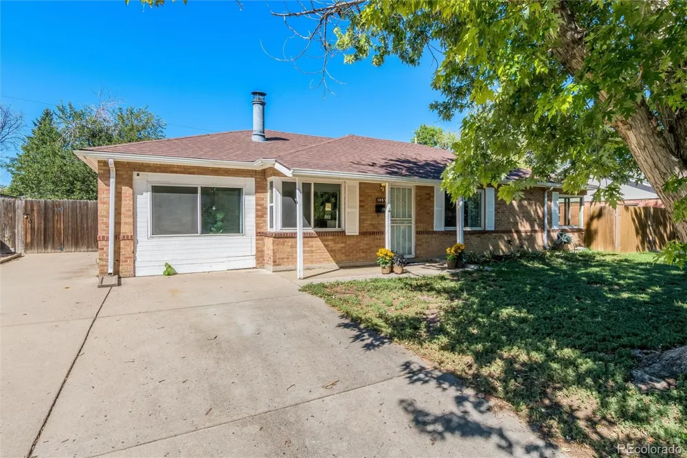 1057 Ursula Street Aurora, CO 80011