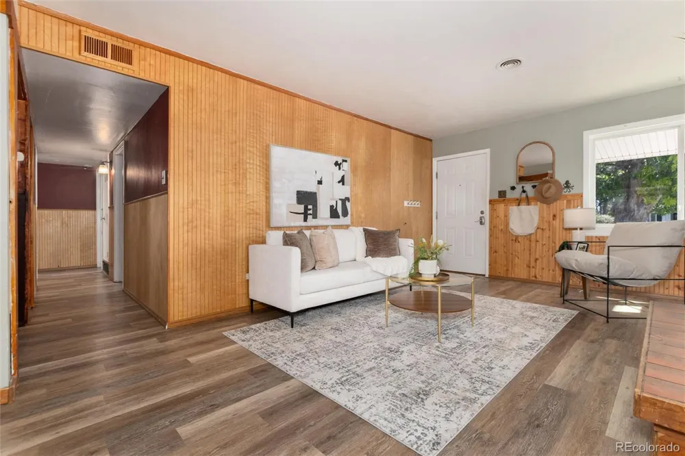 1057 Ursula Street Aurora, CO 80011