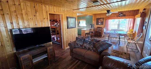 76 Vista Drive Westcliffe, CO 81252