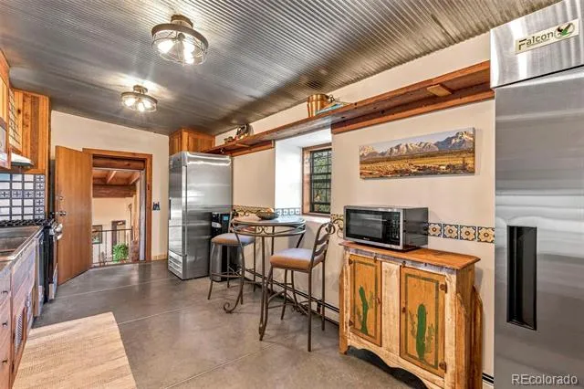 68948 US Highway 50 Penrose, CO 81240