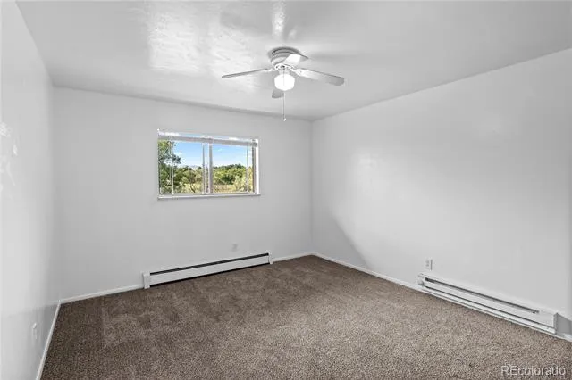 906 Teal Court #902 Colorado Springs, CO 80910