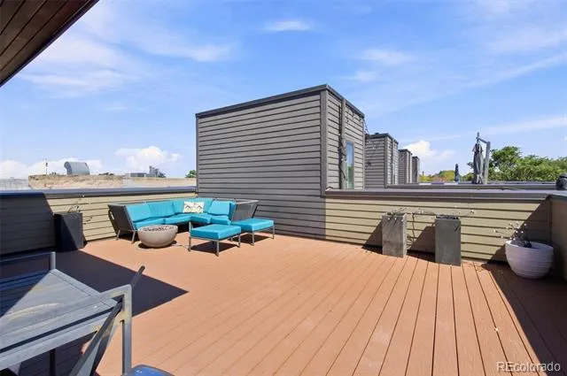 2432 Washington Street Denver, CO 80205