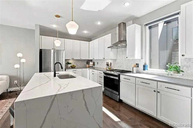 2432 Washington Street Denver, CO 80205