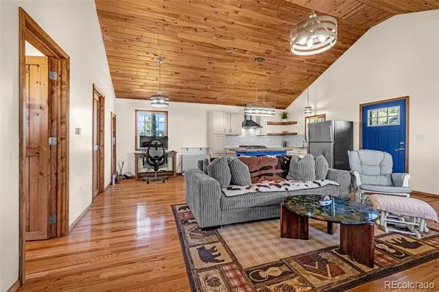 8591 Black Beaver Road Hartsel, CO 80449