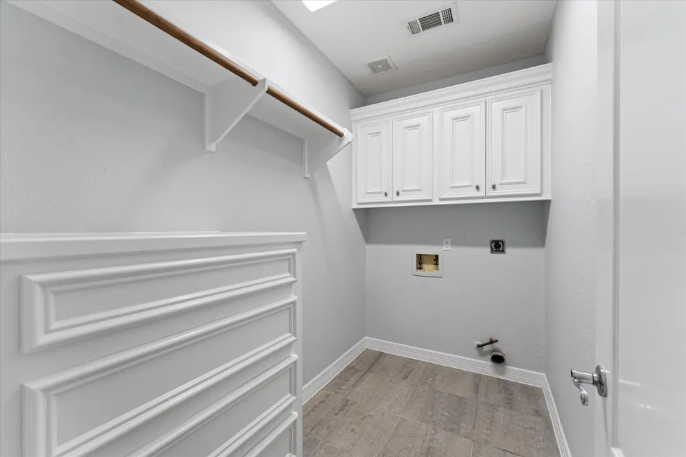 98 Victoria Drive W Montgomery, TX 77356
